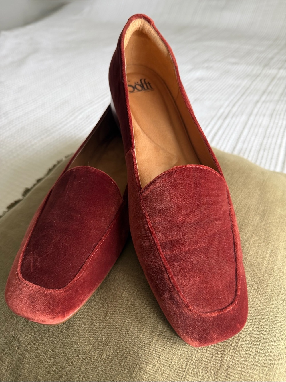 Sofft Rust Color Velvet Loafers